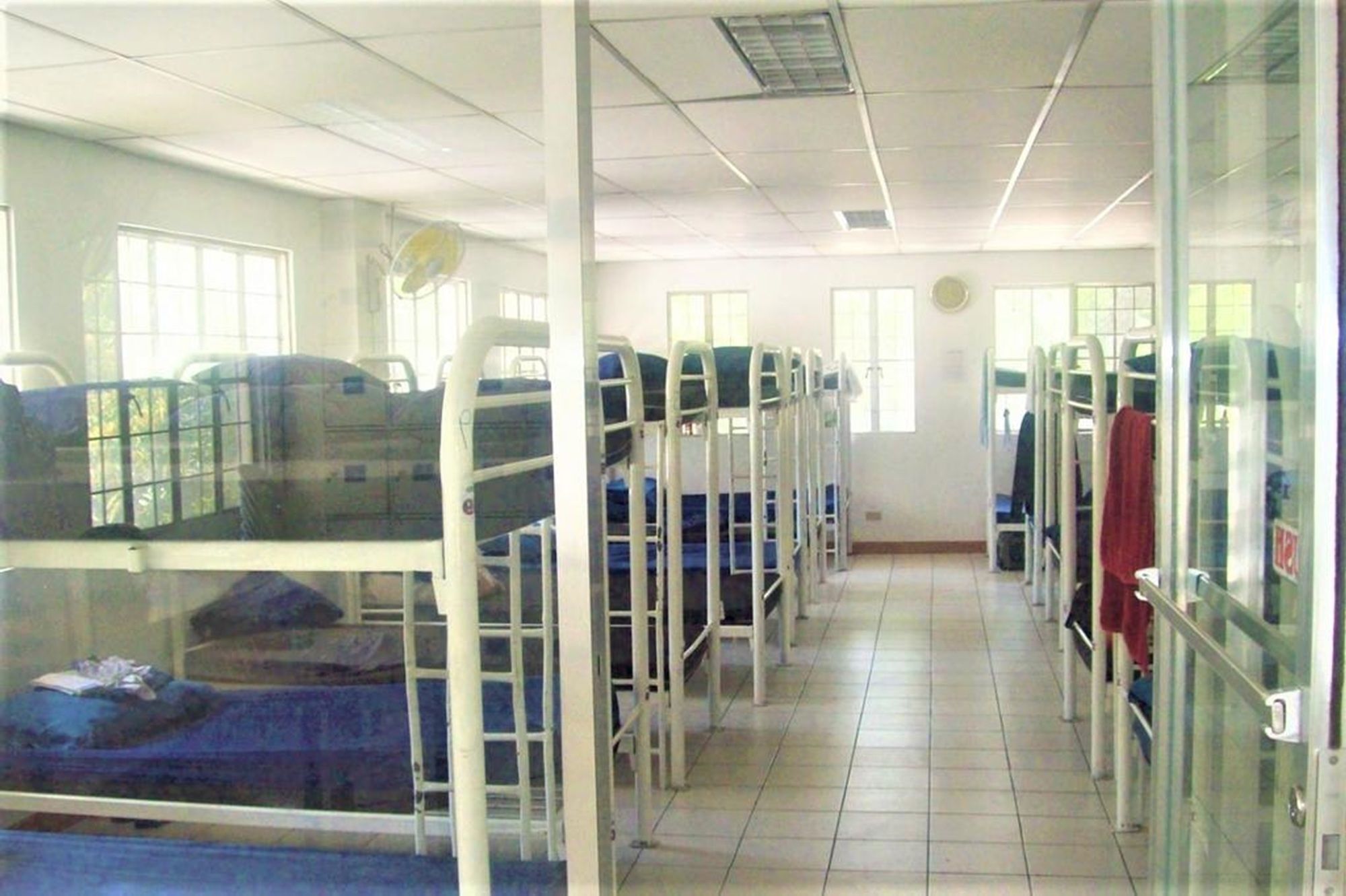 Luneta Dormitory - Hostel Манила Екстериор снимка